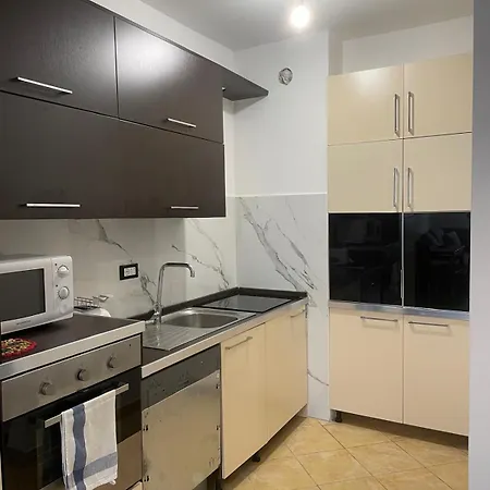 Buze Detit Apartmán *